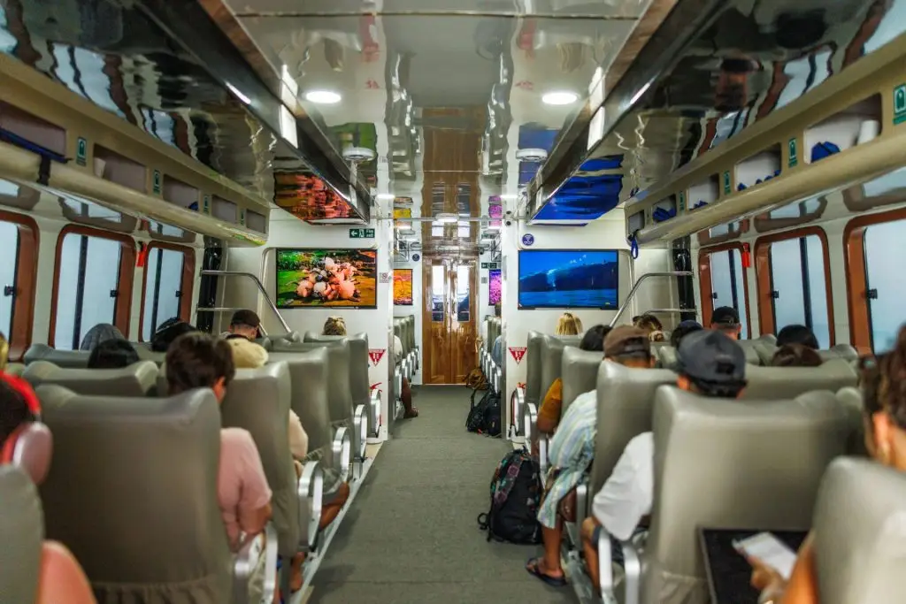 Phot of Setia Fast Ferry cabin.